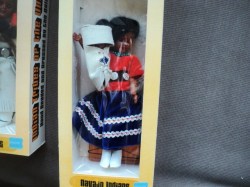 NATIVE DOLL A CLOSE UP_01